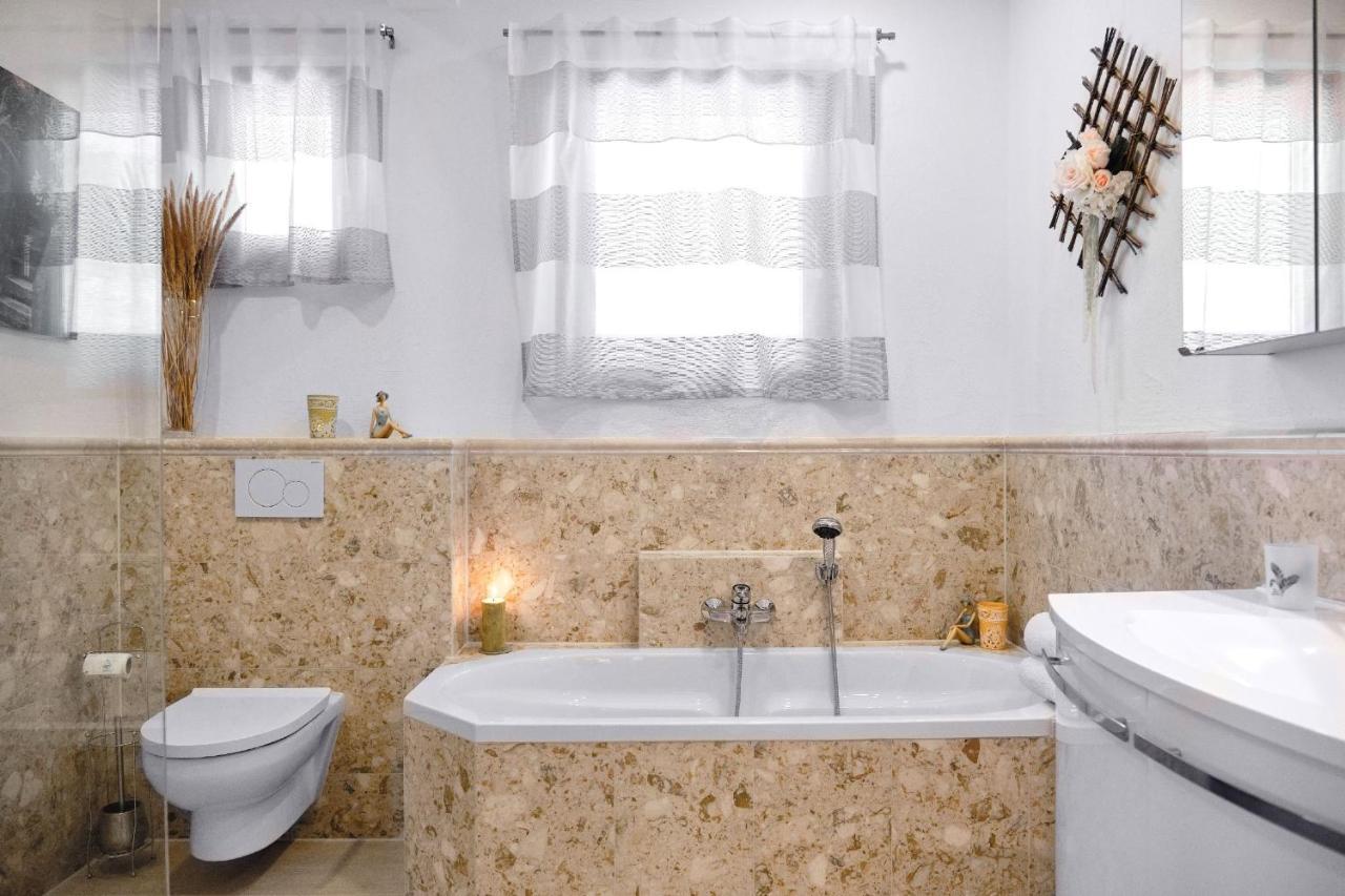 Ferienhaus Am Millibach Wehingen Екстер'єр фото